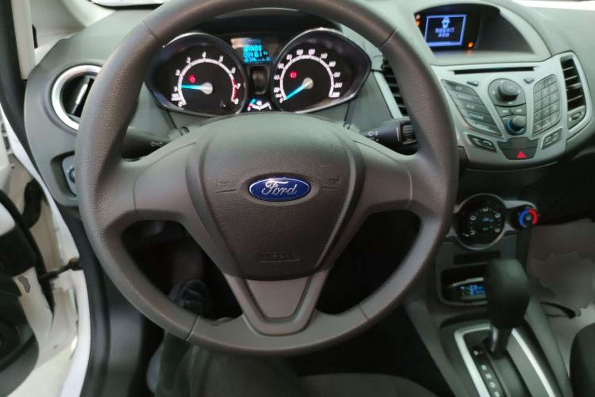 Used Ford Fiesta 2013 Hatchback 1.5L Automatic Fashion Edition Steering Wheel