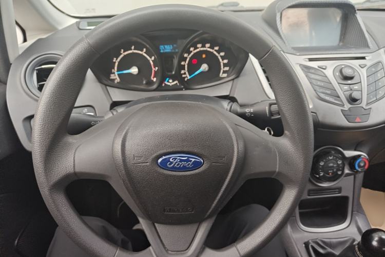 Used Ford Fiesta 2013 Hatchback 1.5L Manual Fashion Edition Steering Wheel