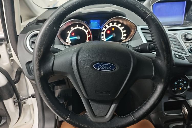 Used Ford Fiesta 2013 Hatchback 1.5L Automatic Fashion Edition Steering Wheel