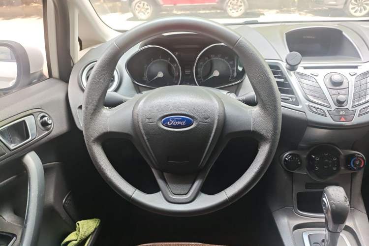 Used Ford Fiesta 2013 Hatchback 1.5L Automatic Prestige Model Steering Wheel