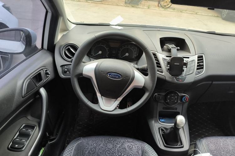 Used Ford Fiesta 2013 Hatchback 1.5L Manual Fashion Edition Steering Wheel