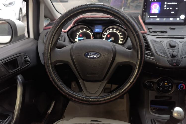 Used Ford Fiesta 2013 Hatchback 1.5L Manual Fashion Edition Steering Wheel