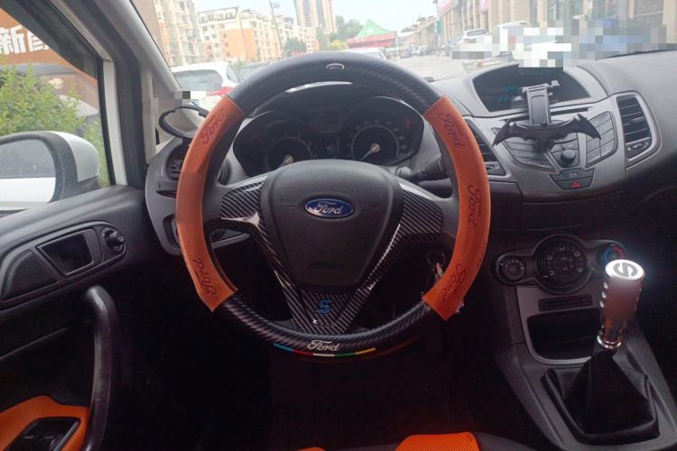 Used Ford Fiesta 2013 Hatchback 1.5L Manual Fashion Edition Steering Wheel