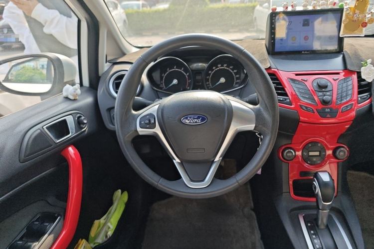 Used Ford Fiesta 2013 Hatchback 1.5L Automatic Sport Model Steering Wheel