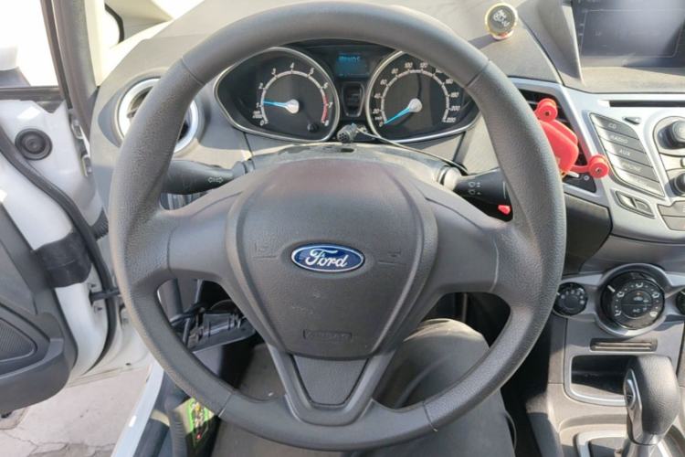 Used Ford Fiesta 2013 Hatchback 1.5L Automatic Prestige Model Steering Wheel