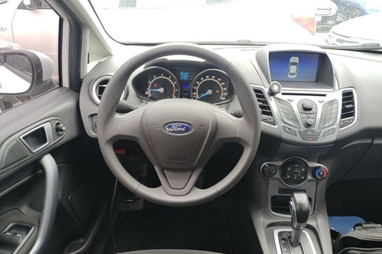 Used Ford Fiesta 2013 Hatchback 1.5L Automatic Fashion Edition Steering Wheel