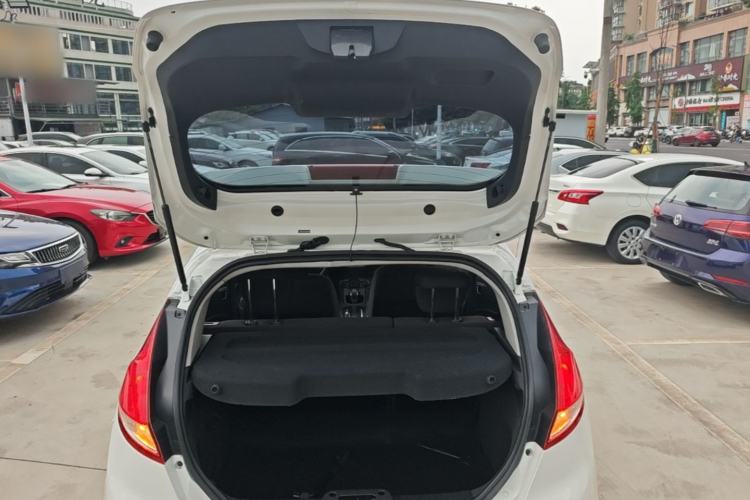 Used Ford Fiesta 2013 Hatchback 1.5L Automatic Fashion Edition Trunk