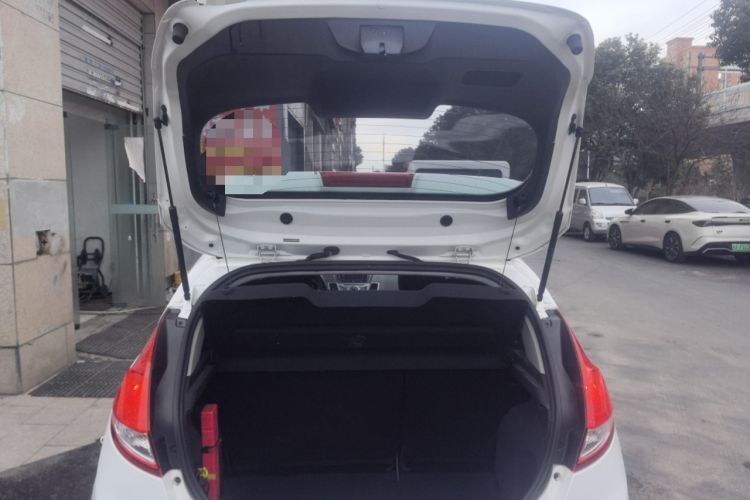 Used Ford Fiesta 2013 Hatchback 1.5L Automatic Fashion Edition Trunk