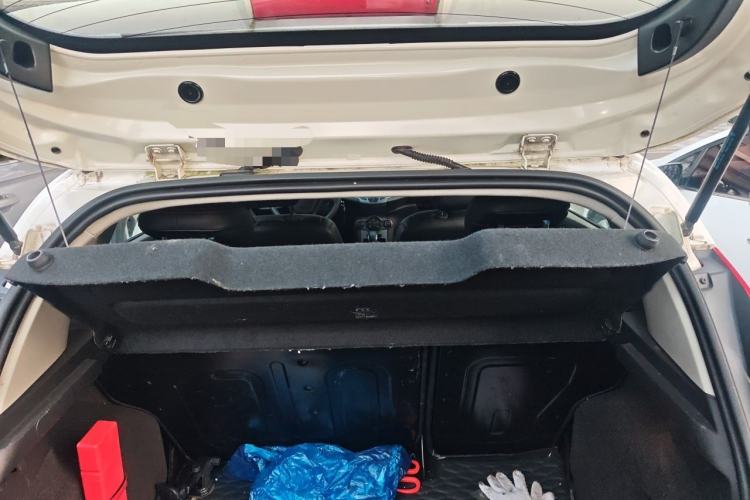 Used Ford Fiesta 2013 Hatchback 1.5L Automatic Fashion Edition Trunk