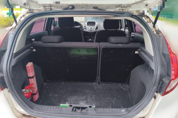 Used Ford Fiesta 2013 Hatchback 1.5L Automatic Fashion Edition Trunk