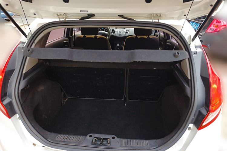 Used Ford Fiesta 2013 Hatchback 1.5L Manual Fashion Edition Trunk