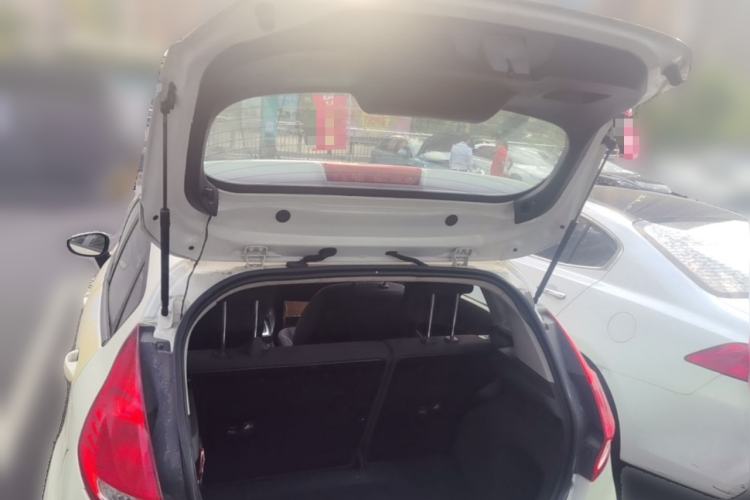 Used Ford Fiesta 2013 Hatchback 1.5L Automatic Fashion Edition Trunk