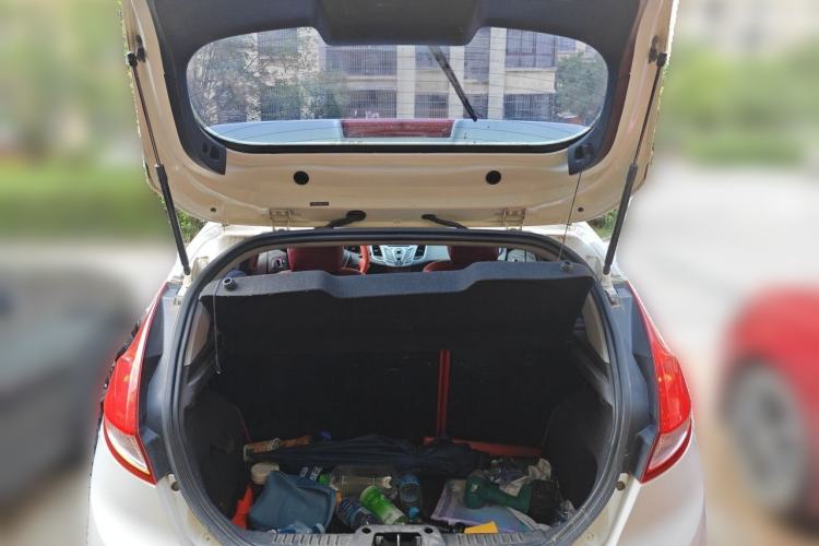 Used Ford Fiesta 2013 Hatchback 1.5L Automatic Fashion Edition Trunk