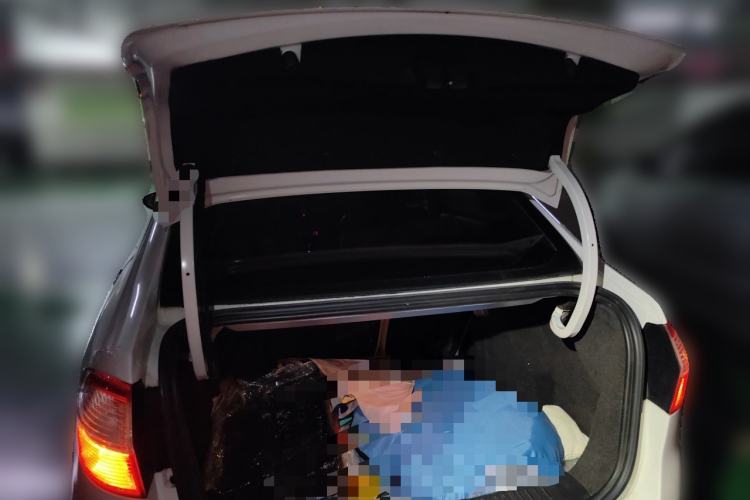 Used Ford Fiesta 2013 Sedan 1.5L Automatic Fashion Edition Trunk