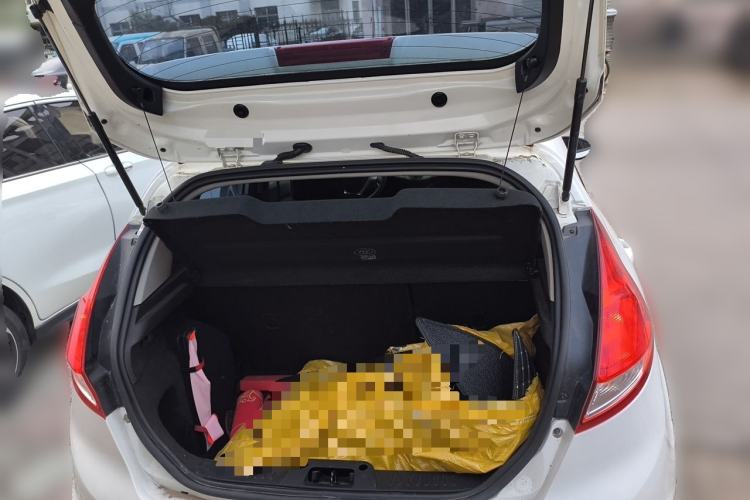 Used Ford Fiesta 2013 Hatchback 1.5L Manual Fashion Edition Trunk