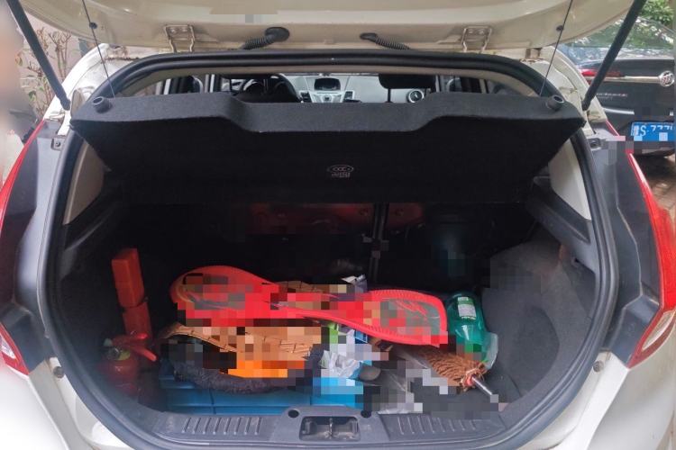 Used Ford Fiesta 2013 Hatchback 1.5L Automatic Fashion Edition Trunk