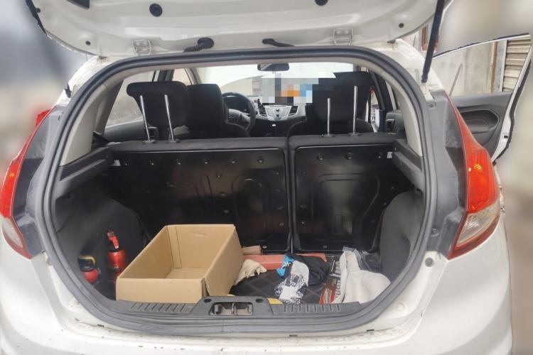 Used Ford Fiesta 2013 Hatchback 1.5L Manual Fashion Edition Trunk