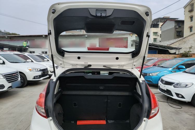 Used Ford Fiesta 2013 Hatchback 1.5L Manual Fashion Edition Trunk