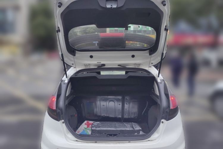Used Ford Fiesta 2013 Hatchback 1.5L Automatic Fashion Edition Trunk
