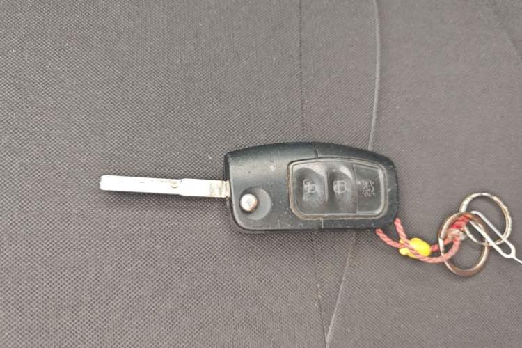 Used Ford Fiesta 2013 Hatchback 1.5L Automatic Fashion Edition Vehicle Key