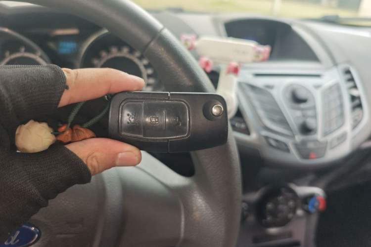 Used Ford Fiesta 2013 Hatchback 1.5L Automatic Fashion Edition Vehicle Key