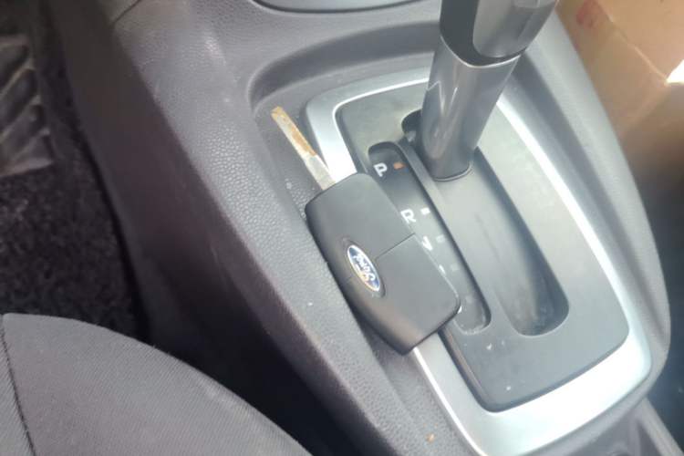 Used Ford Fiesta 2013 Hatchback 1.5L Automatic Fashion Edition Vehicle Key