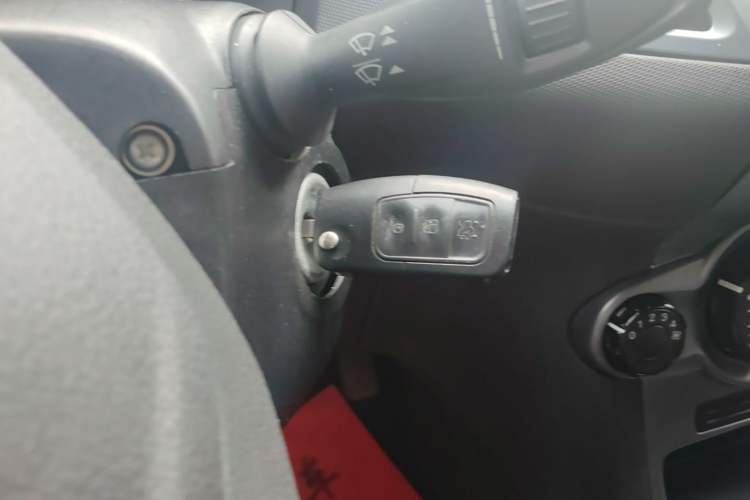 Used Ford Fiesta 2013 Hatchback 1.5L Automatic Fashion Edition Vehicle Key