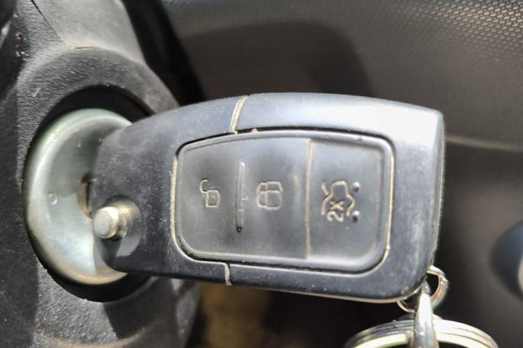 Used Ford Fiesta 2013 Hatchback 1.5L Automatic Fashion Edition Vehicle Key