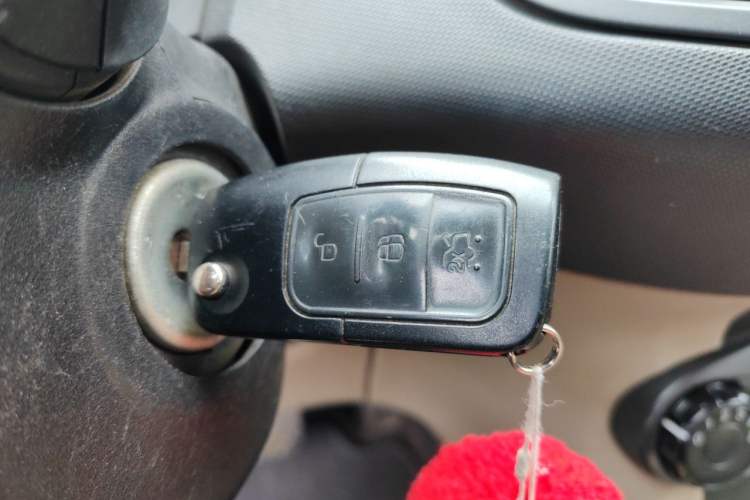 Used Ford Fiesta 2013 Sedan 1.5L Automatic Fashion Edition Vehicle Key