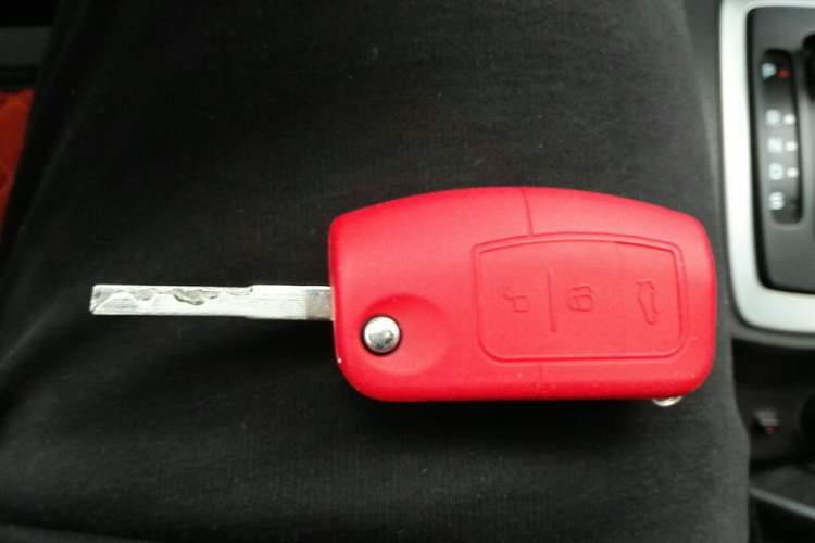 Used Ford Fiesta 2013 Hatchback 1.5L Automatic Fashion Edition Vehicle Key