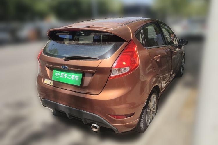 Used Ford Fiesta 2013 Hatchback 1.5L Manual Fashion Edition Rear Right 45 Deg