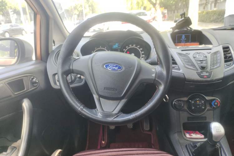 Used Ford Fiesta 2013 Hatchback 1.5L Manual Fashion Edition Steering Wheel