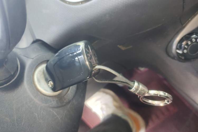 Used Ford Fiesta 2013 Hatchback 1.5L Manual Fashion Edition Vehicle Key