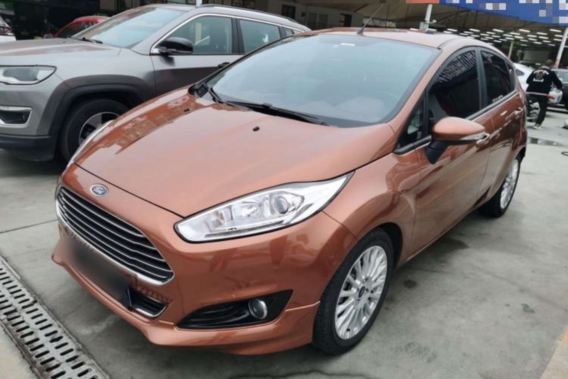 Used Ford Fiesta 2014 Hatchback 1.0 GTDi Automatic Dynamic Model Front Left 45 Deg