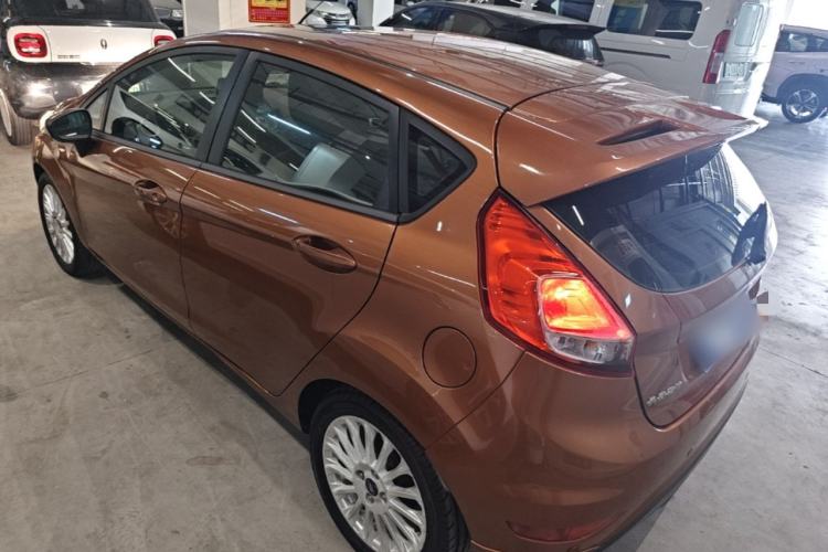 Used Ford Fiesta 2014 Hatchback 1.0 GTDi Automatic Dynamic Model Rear Left 45 Deg