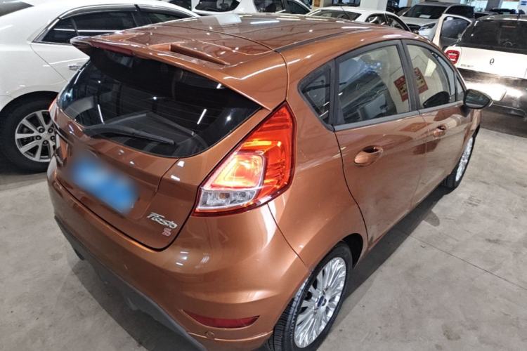Used Ford Fiesta 2014 Hatchback 1.0 GTDi Automatic Dynamic Model Rear Right 45 Deg