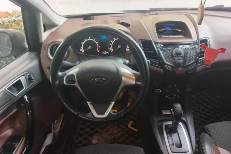 Used Ford Fiesta 2014 Hatchback 1.0 GTDi Automatic Dynamic Model Steering Wheel