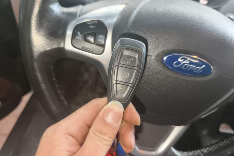 Used Ford Fiesta 2014 Hatchback 1.0 GTDi Automatic Dynamic Model Vehicle Key