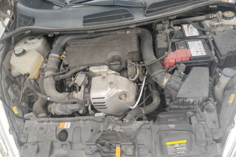 Used Ford Fiesta 2014 Hatchback 1.0 GTDi Automatic Dynamic Model Engine Bay