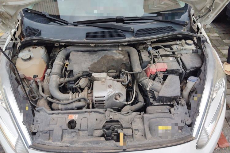 Used Ford Fiesta 2014 Hatchback 1.0 GTDi Automatic Dynamic Model Engine Bay
