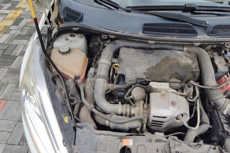 Used Ford Fiesta 2014 Hatchback 1.0 GTDi Automatic Dynamic Model Engine Bay Right