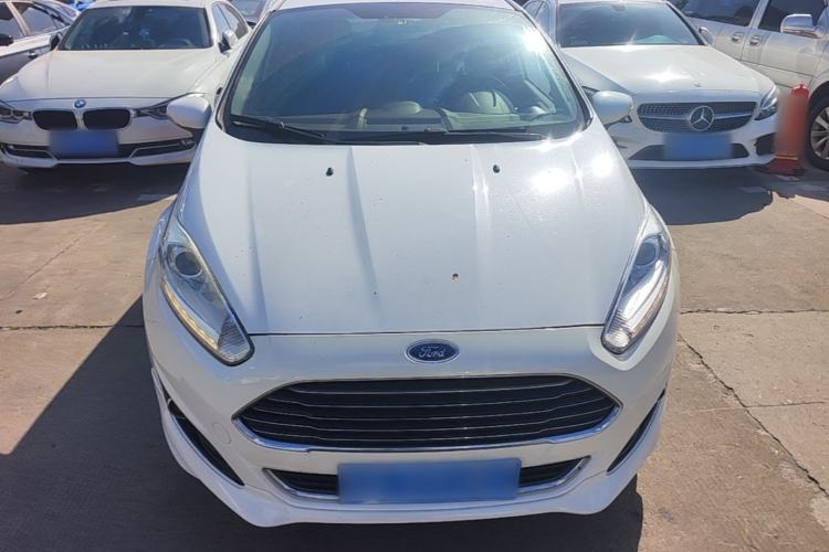 Used Ford Fiesta 2014 Hatchback 1.0 GTDi Automatic Dynamic Model Exterior 1
