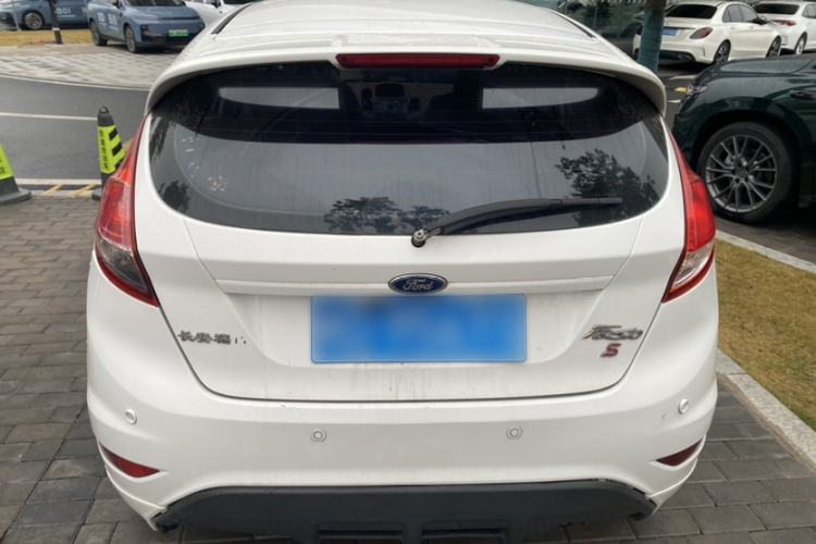 Used Ford Fiesta 2014 Hatchback 1.0 GTDi Automatic Dynamic Model Exterior 4