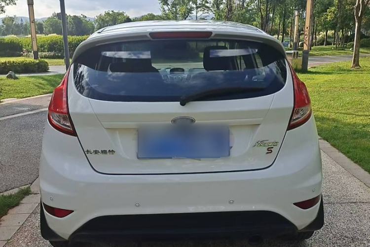 Used Ford Fiesta 2014 Hatchback 1.0 GTDi Automatic Dynamic Model Exterior 5