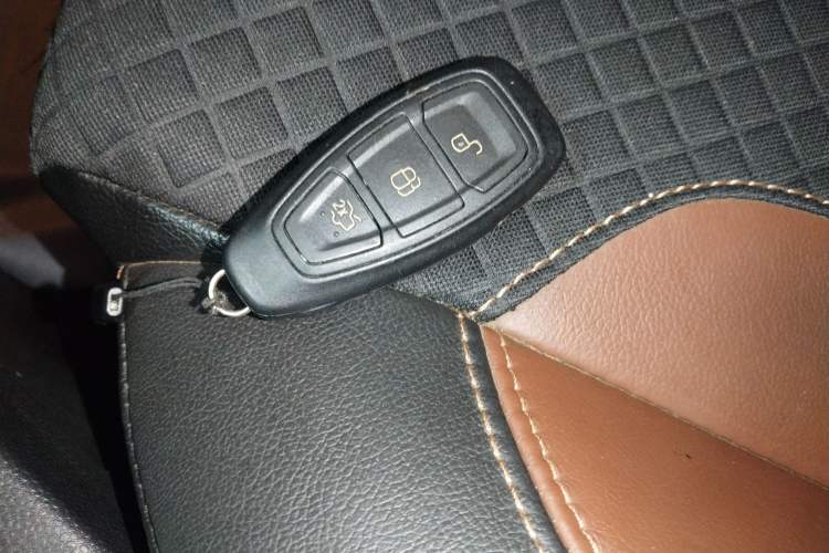Used Ford Fiesta 2014 Hatchback 1.0 GTDi Automatic Dynamic Model Interior 1