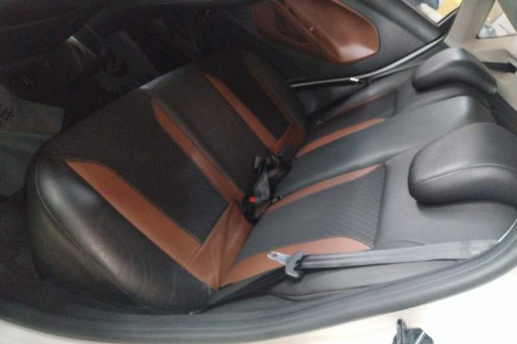 Used Ford Fiesta 2014 Hatchback 1.0 GTDi Automatic Dynamic Model Interior 4