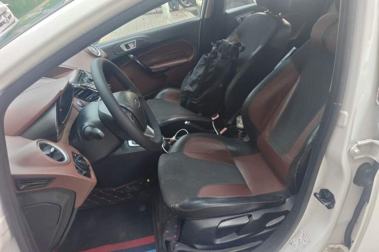 Used Ford Fiesta 2014 Hatchback 1.0 GTDi Automatic Dynamic Model Left Front Seat