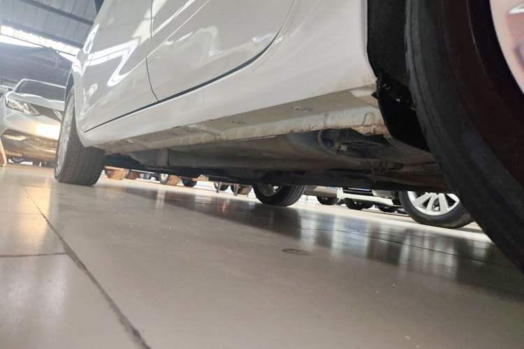 Used Ford Fiesta 2014 Hatchback 1.0 GTDi Automatic Dynamic Model Left Side Sill