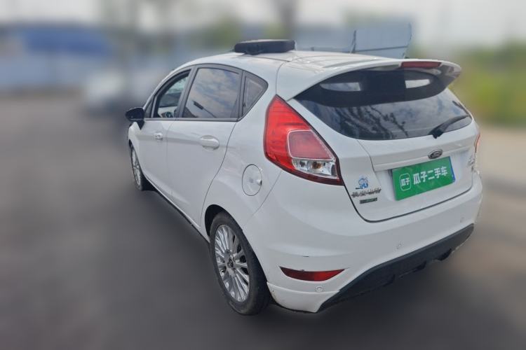 Used Ford Fiesta 2014 Hatchback 1.0 GTDi Automatic Dynamic Model Rear Left 45 Deg