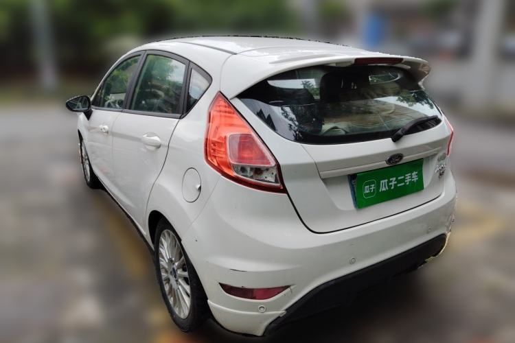 Used Ford Fiesta 2014 Hatchback 1.0 GTDi Automatic Dynamic Model Rear Left 45 Deg